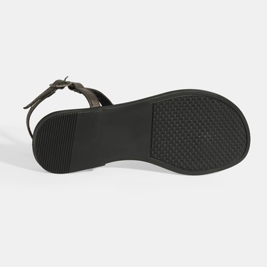  Kadın Gümüş Parmak Arası Sandalet