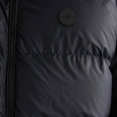  GANT Erkek Siyah Kapüşonlu Mont