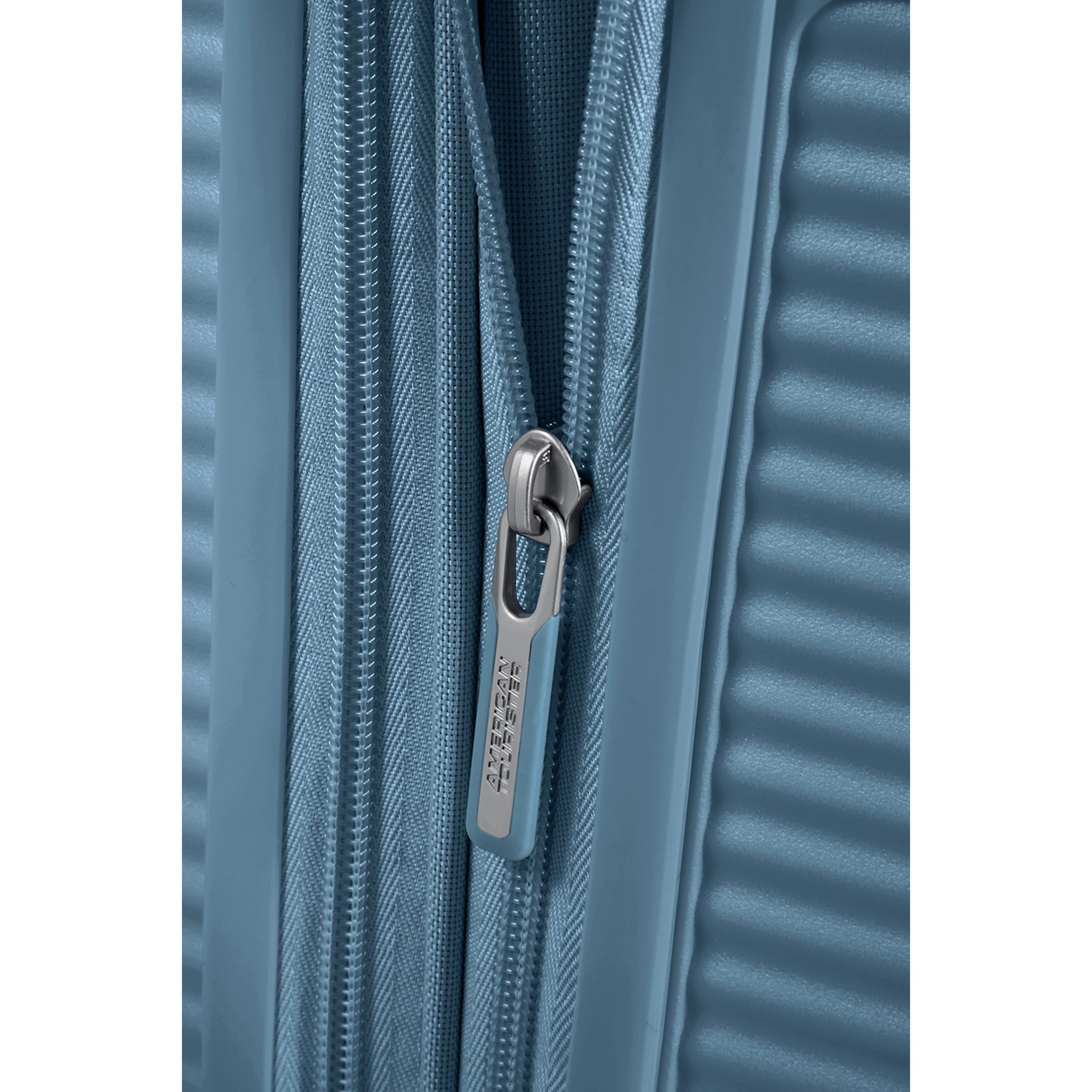 American Tourister Soundbox - 77 cm Büyük Sert Valiz