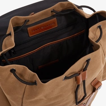  Tommy Hilfiger Erkek Kahverengi Sırt Çantası