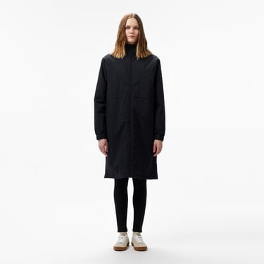 Lacoste Kadın Kapüşonlu Siyah Yağmurluk