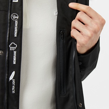  Lacoste Erkek Regular Fit Kapüşonlu Baskılı Siyah Yağmurluk