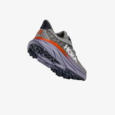  Hoka Challenger ATR 7 Kadın Gri Arazi Koşu Ayakkabısı