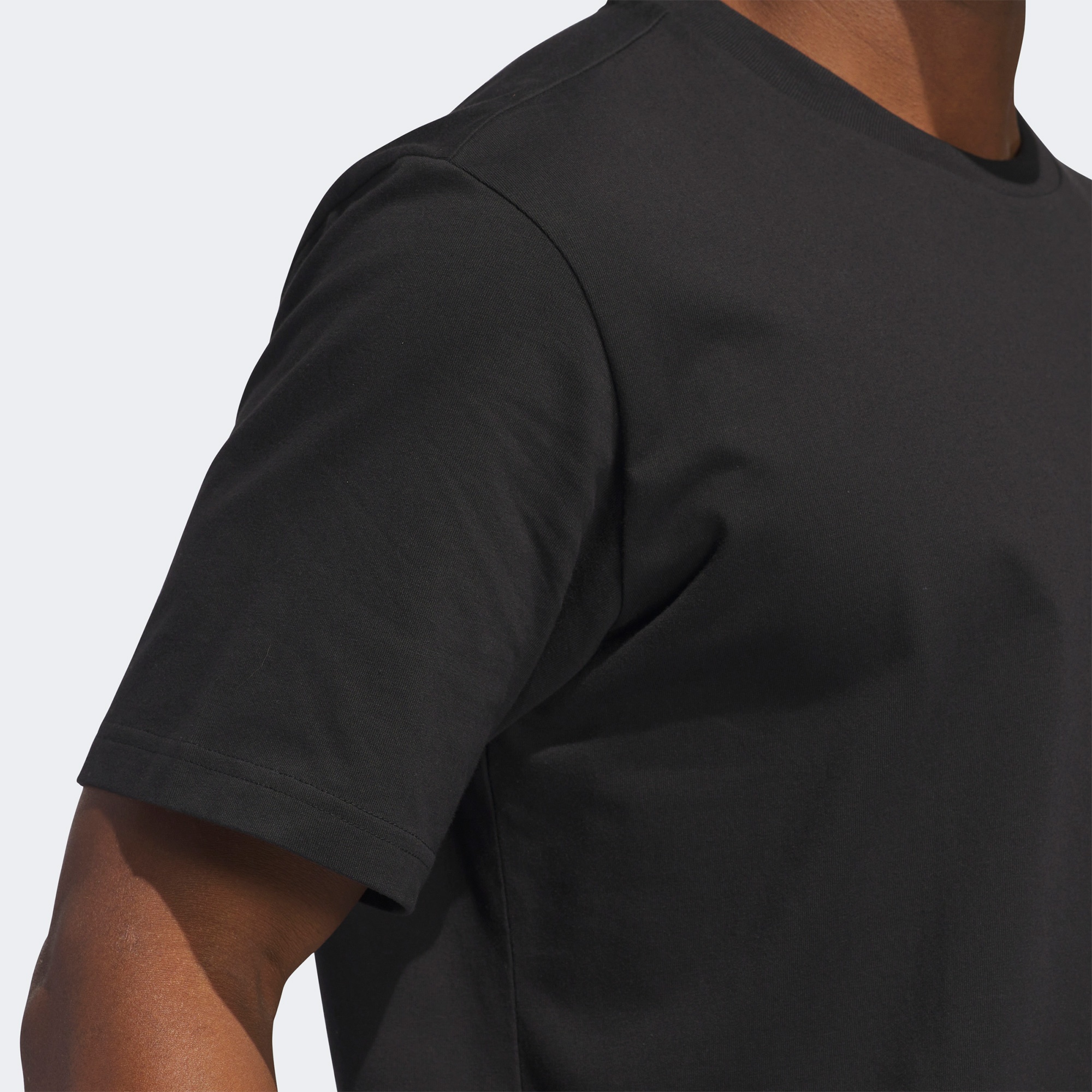 adidas Worldwide Hoops Graphic Erkek Siyah Basketbol T-Shirt