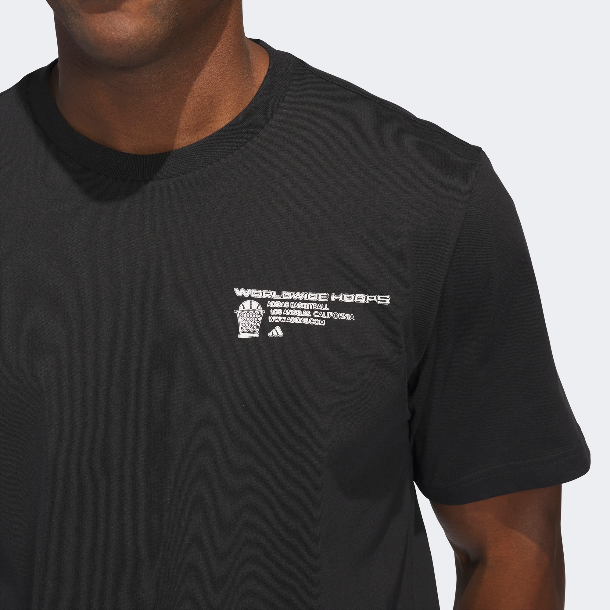 adidas Worldwide Hoops Graphic Erkek Siyah Basketbol T-Shirt