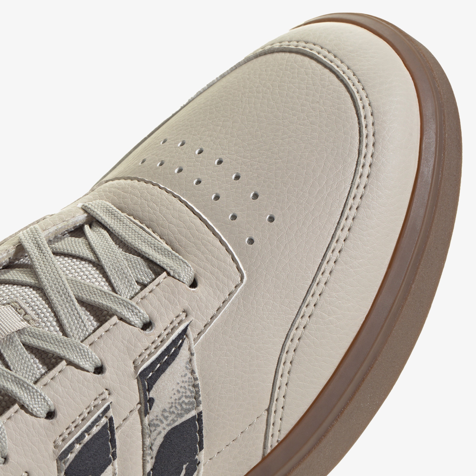 adidas Courtblock Erkek Bej Spor Ayakkabı