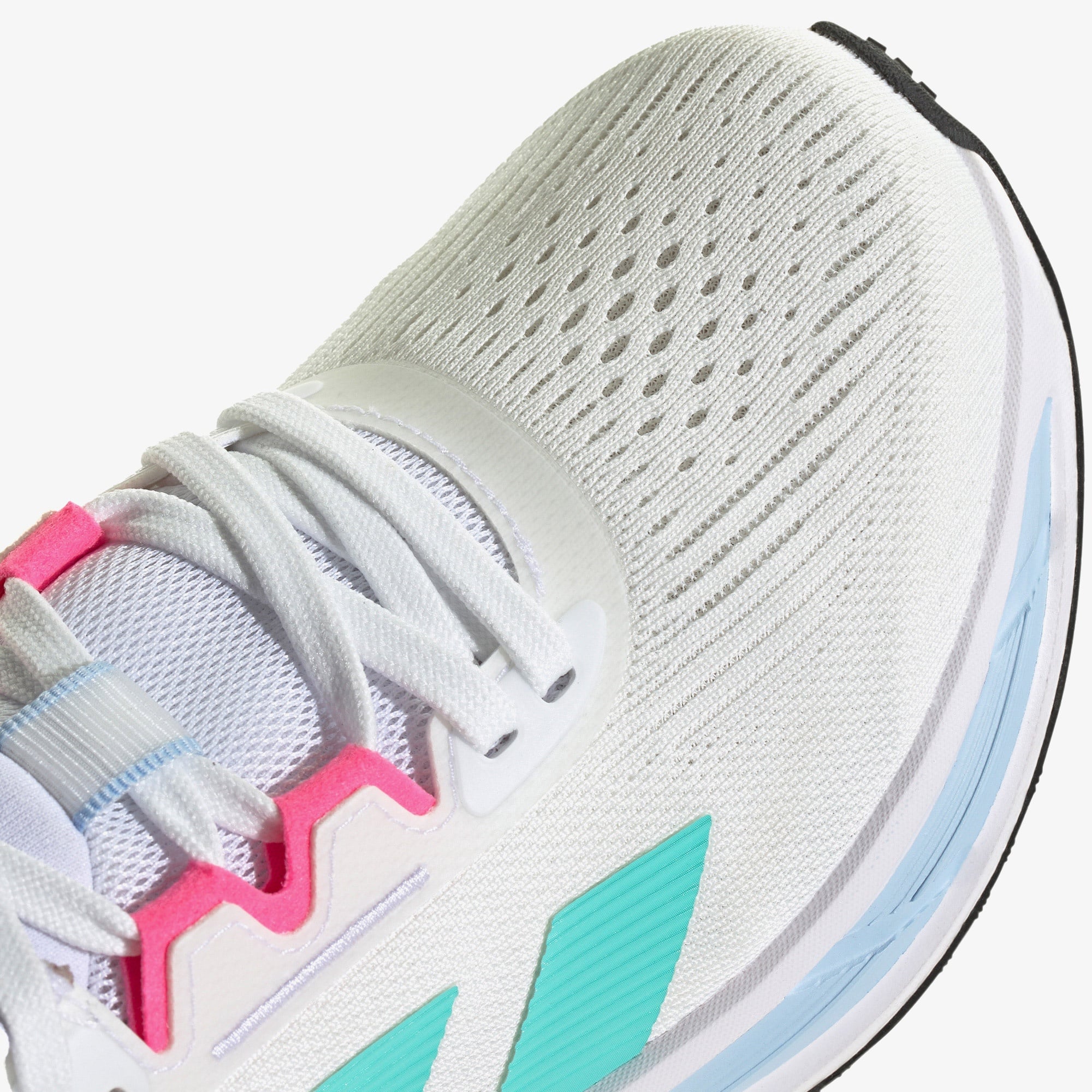 adidas Questar 3 Kadın Beyaz Koşu Ayakkabısı