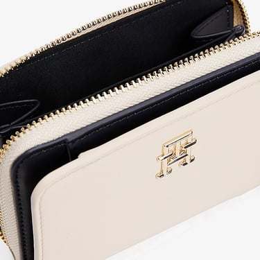  Tommy Hilfiger Logotape Med Kadın Bej Cüzdan