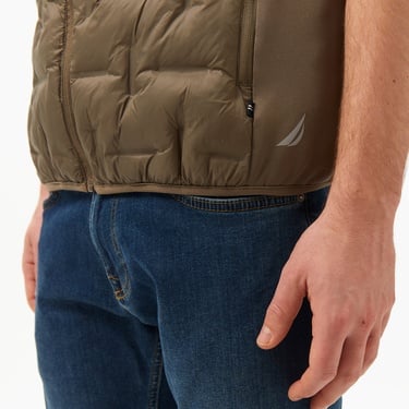  Nautica Erkek Kahverengi Standart Fit Dik Yaka Yelek