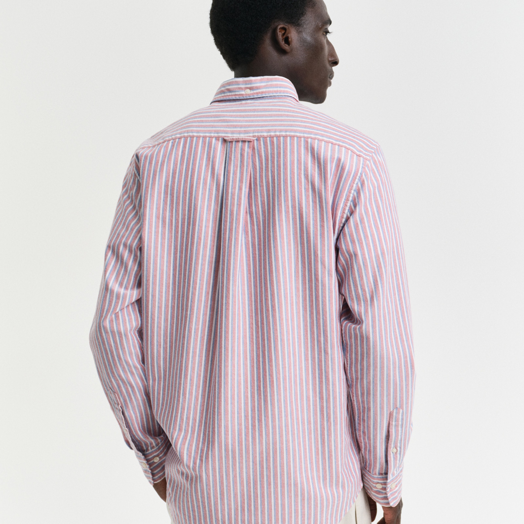 GANT Erkek Kırmızı Regular Fit Düğmeli Yaka Çizgili Gömlek