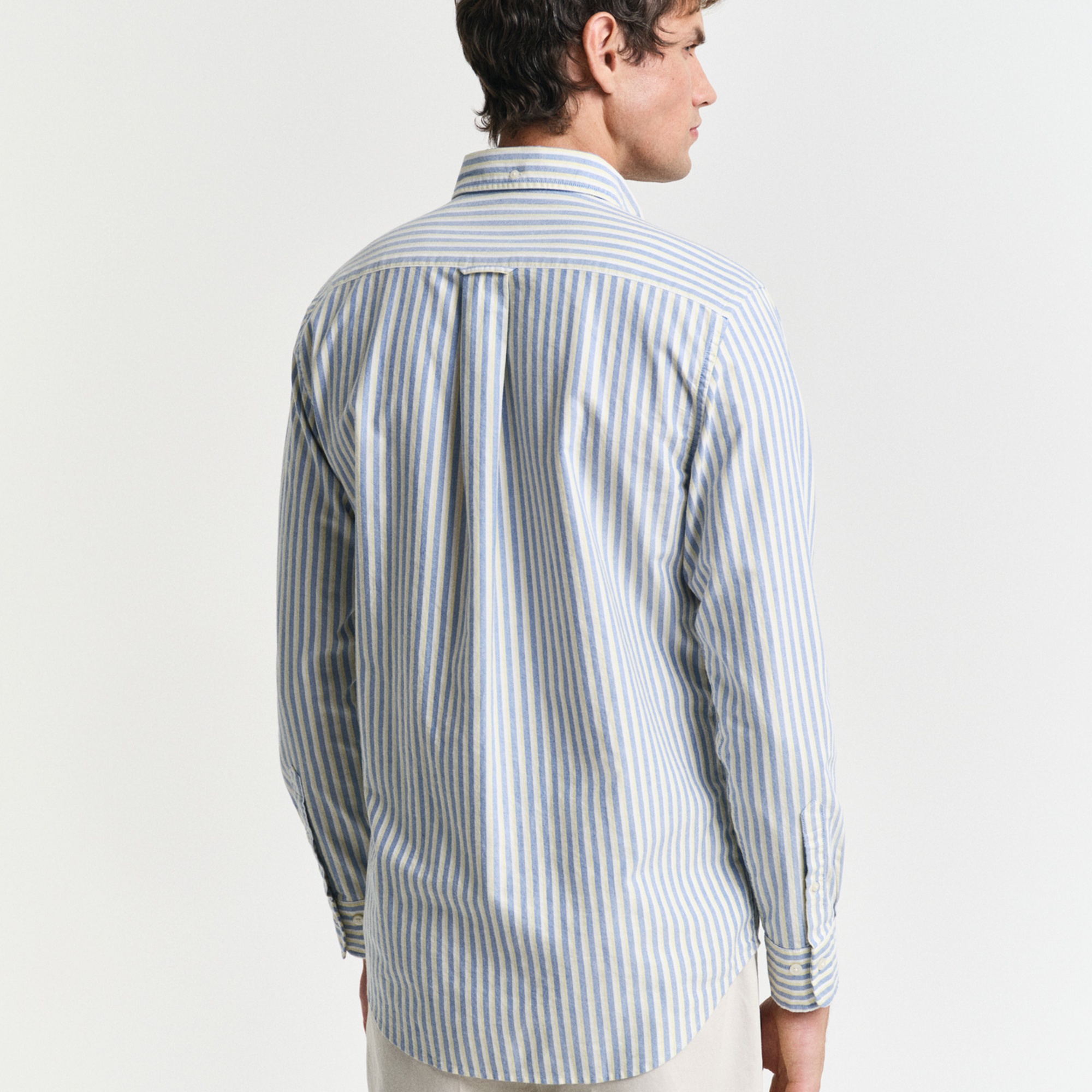 GANT Erkek Lacivert Regular Fit Düğmeli Yaka Çizgili Gömlek