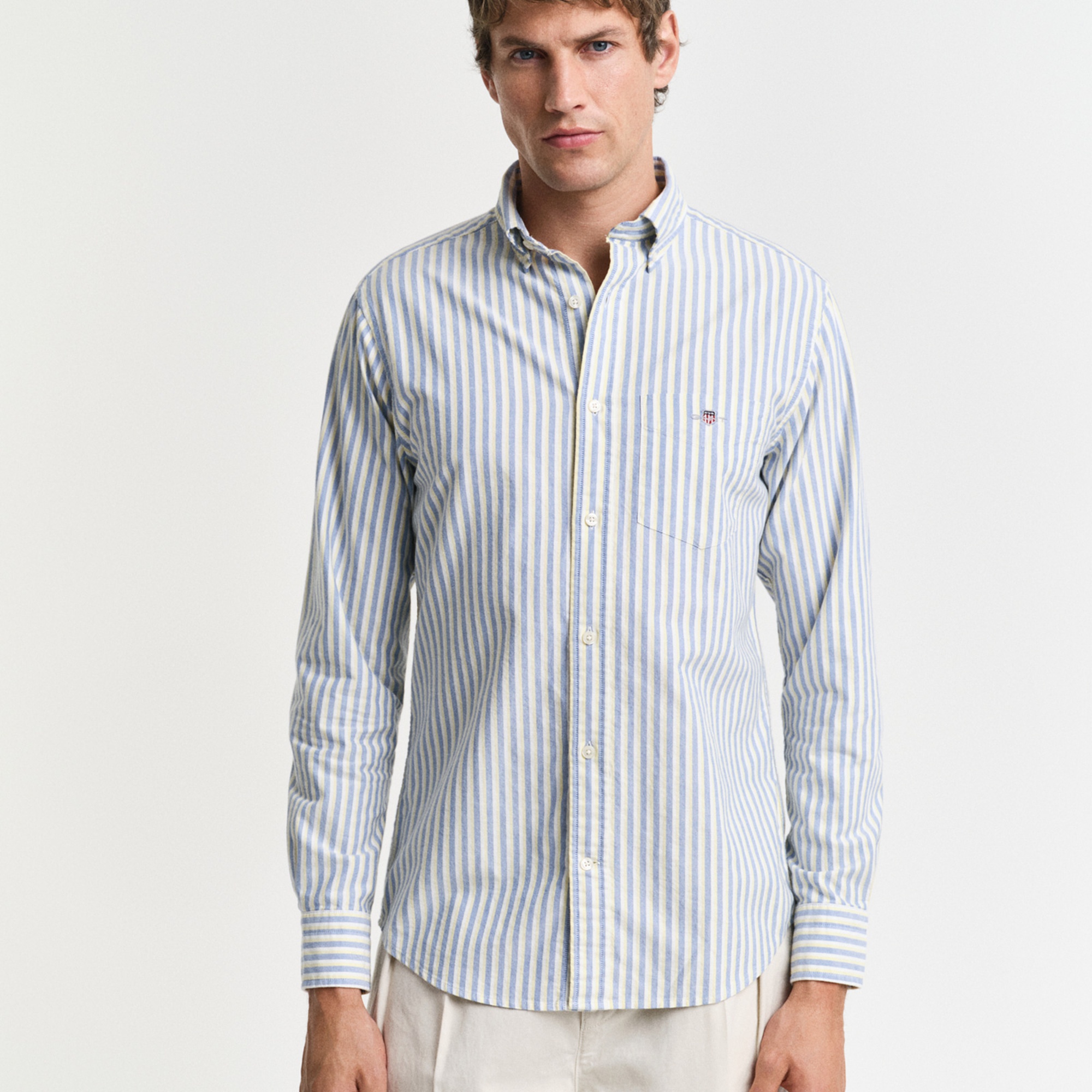 GANT Erkek Lacivert Regular Fit Düğmeli Yaka Çizgili Gömlek