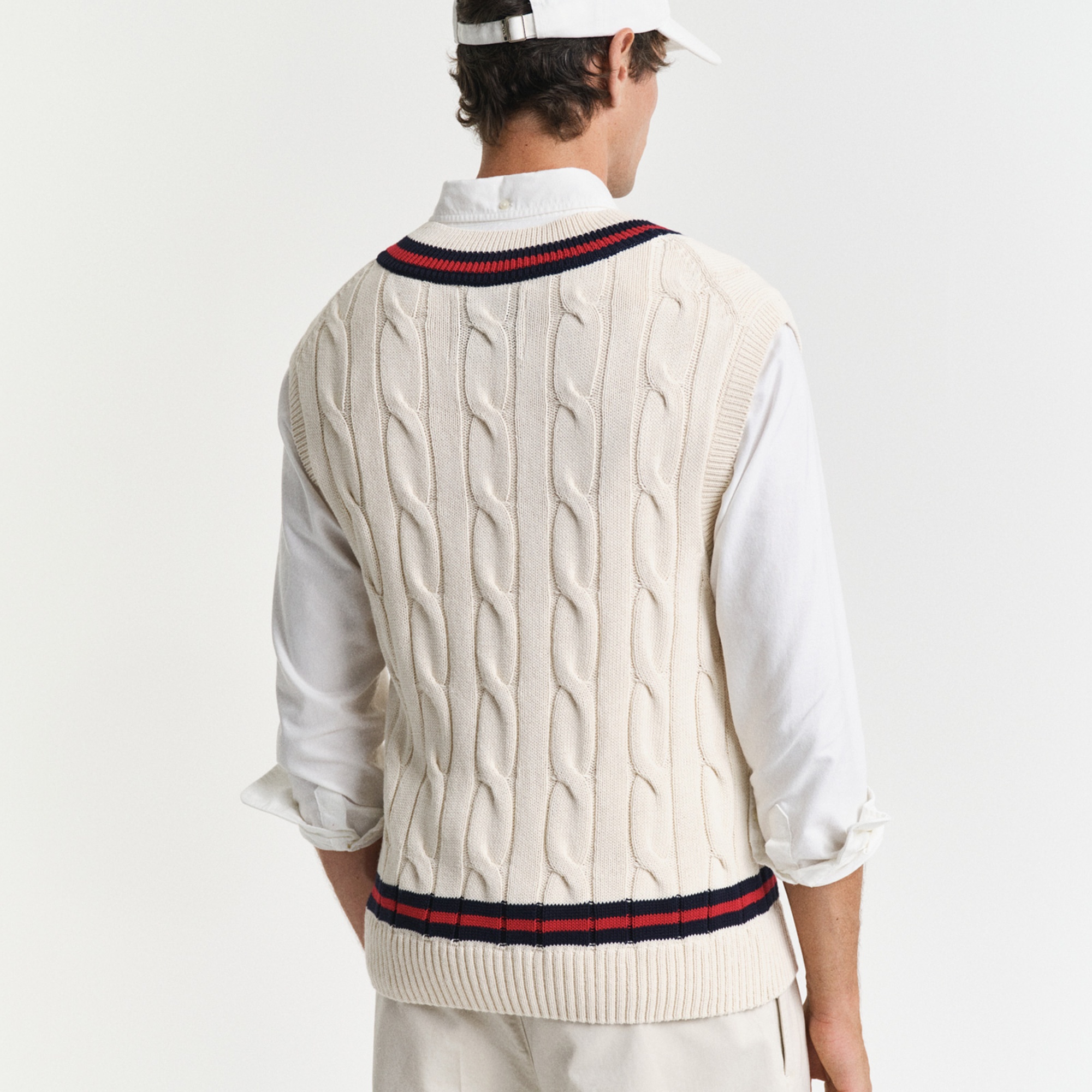 GANT Erkek Krem Relaxed Fit V Yaka Süveter