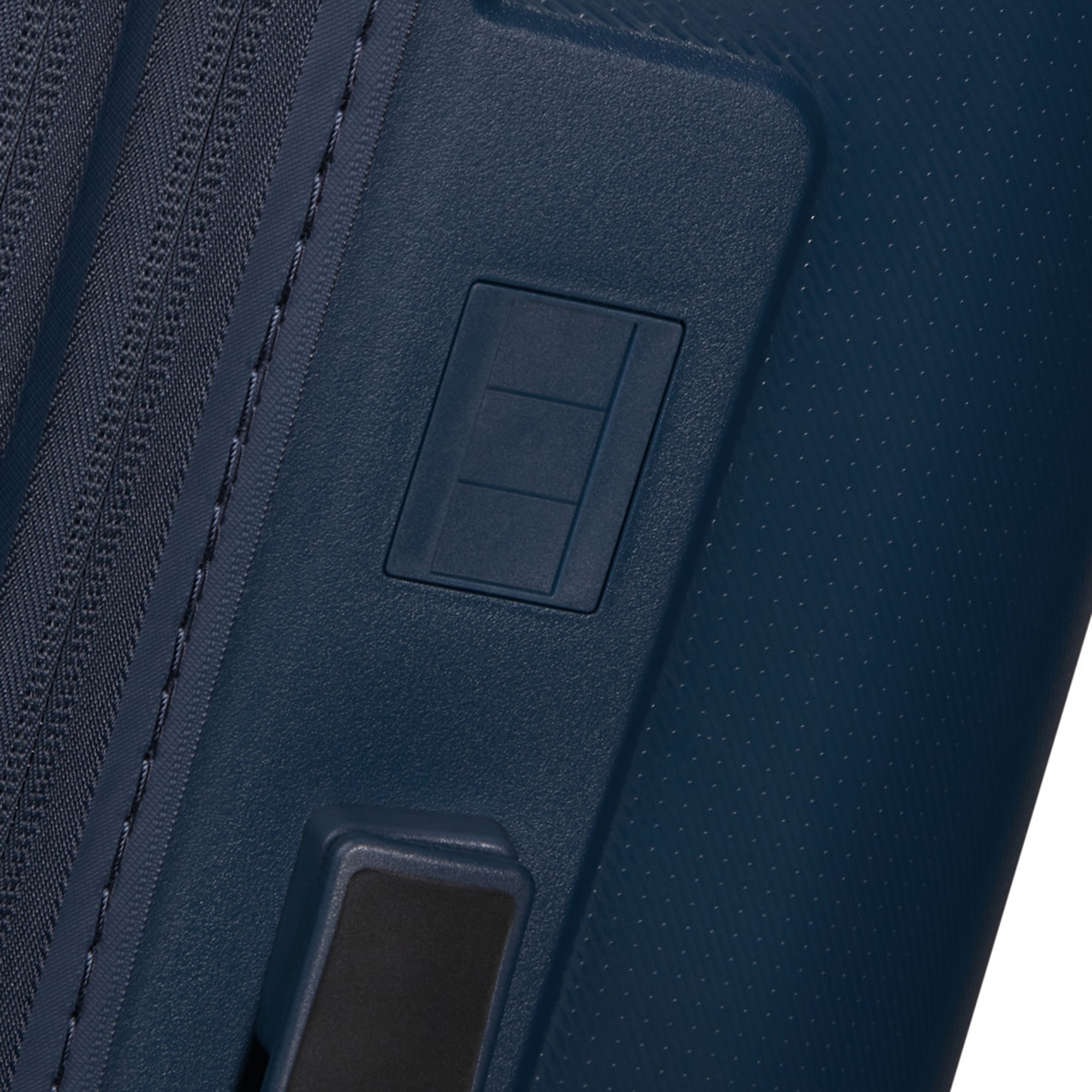 American Tourister Dashpop Orta Boy Valiz