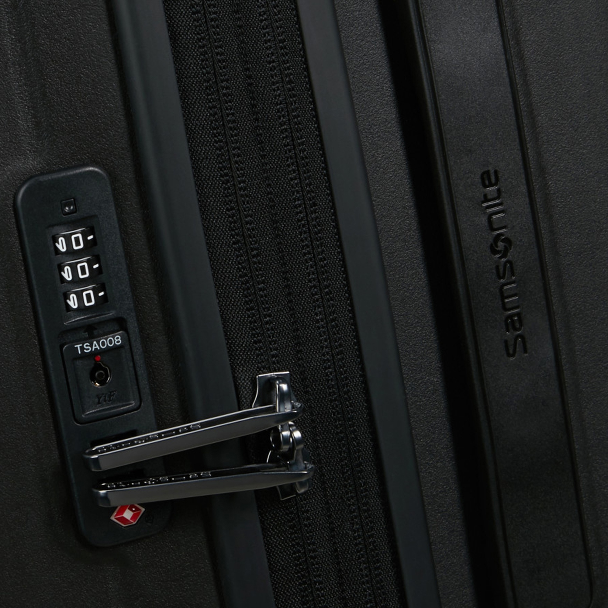 Samsonite Restackd Büyük Boy Valiz