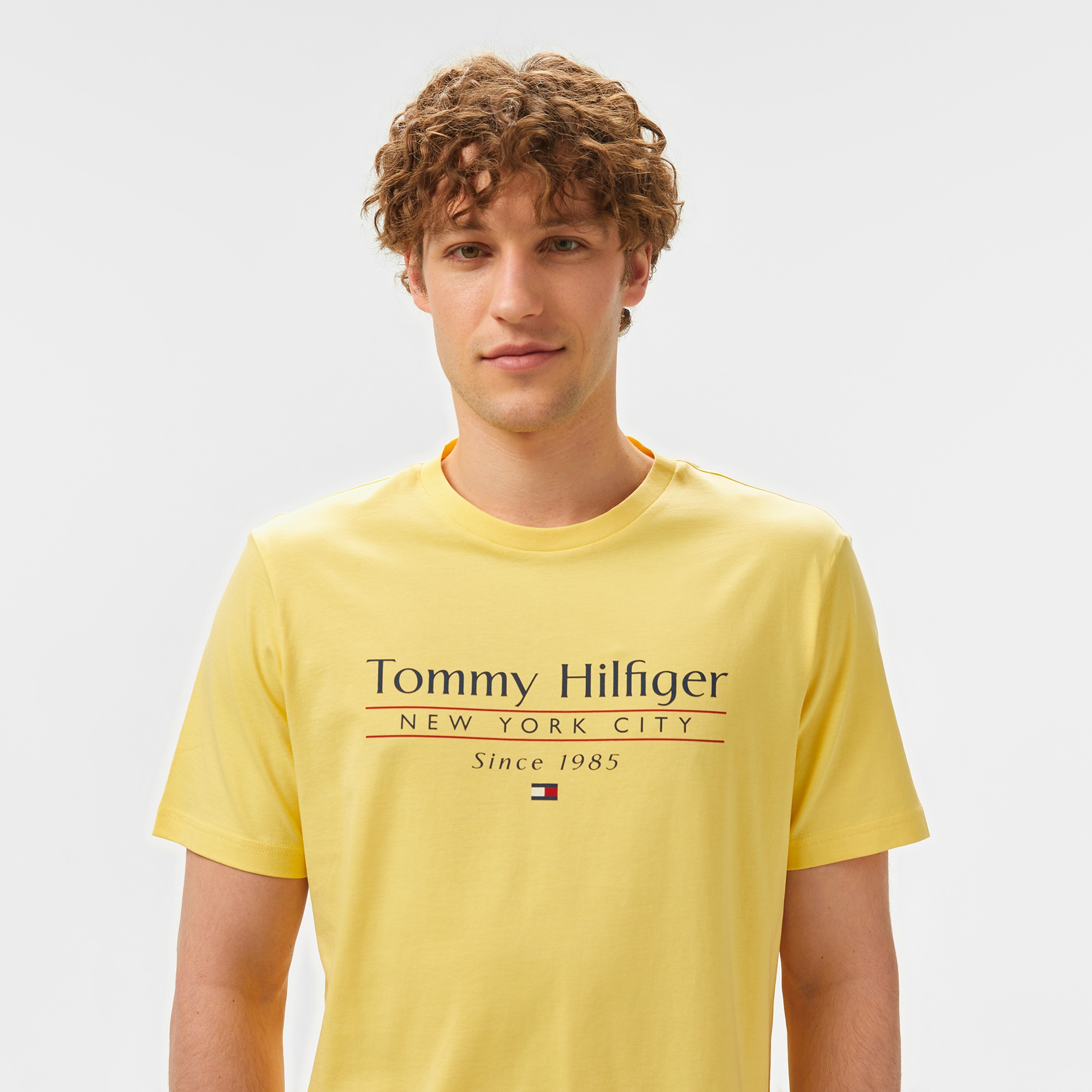 Tommy Hilfiger Center Stack Erkek Sarı T-Shirt