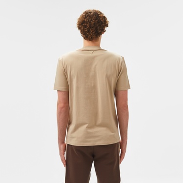  Guess Ss Alphy Mid Organicetch 180 Erkek Bej T-Shirt
