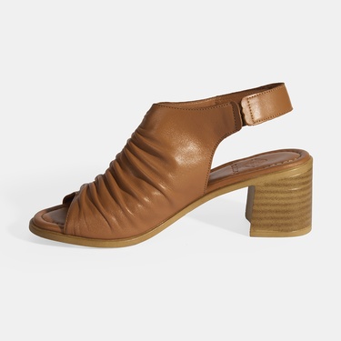  Taba Kadın Cırt Cırtlı Deri Sandalet