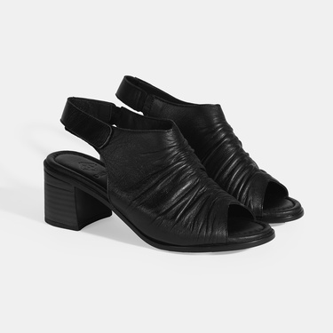  Siyah Kadın Cırt Cırtlı Deri Sandalet