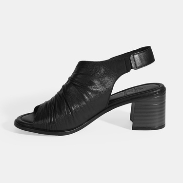  Siyah Kadın Cırt Cırtlı Deri Sandalet