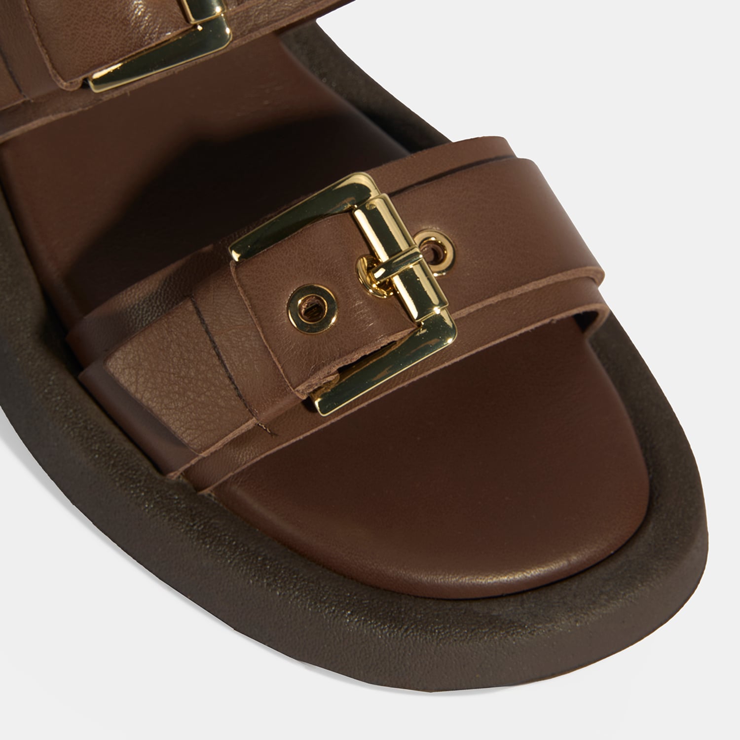 Desa Desa Kahverengi Kadın Kahve Toka Detaylı Deri Terlik FashFed'de! Kahverengi - 7. görsel