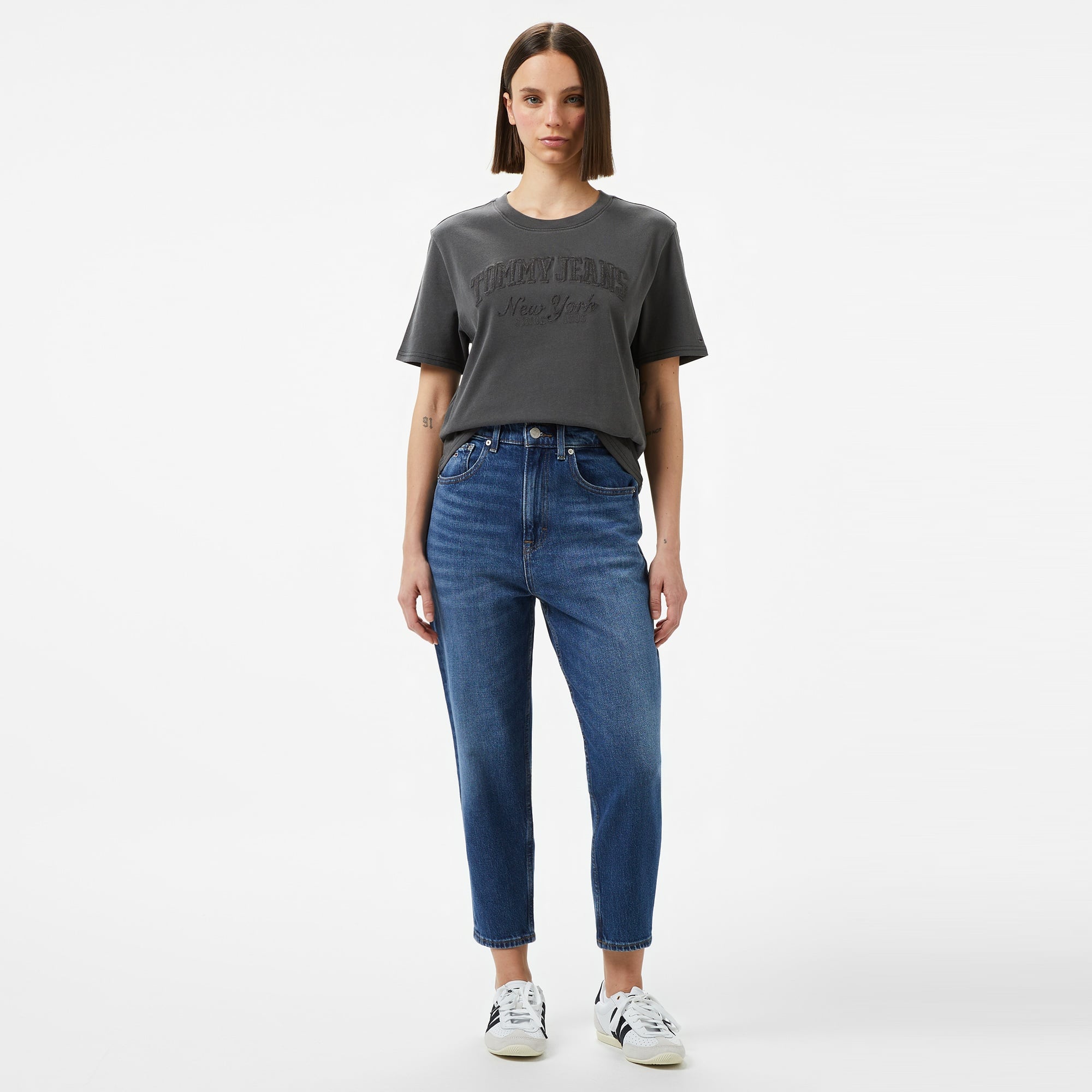 Tommy Jeans Relax Varsity Kadın Siyah T-Shirt