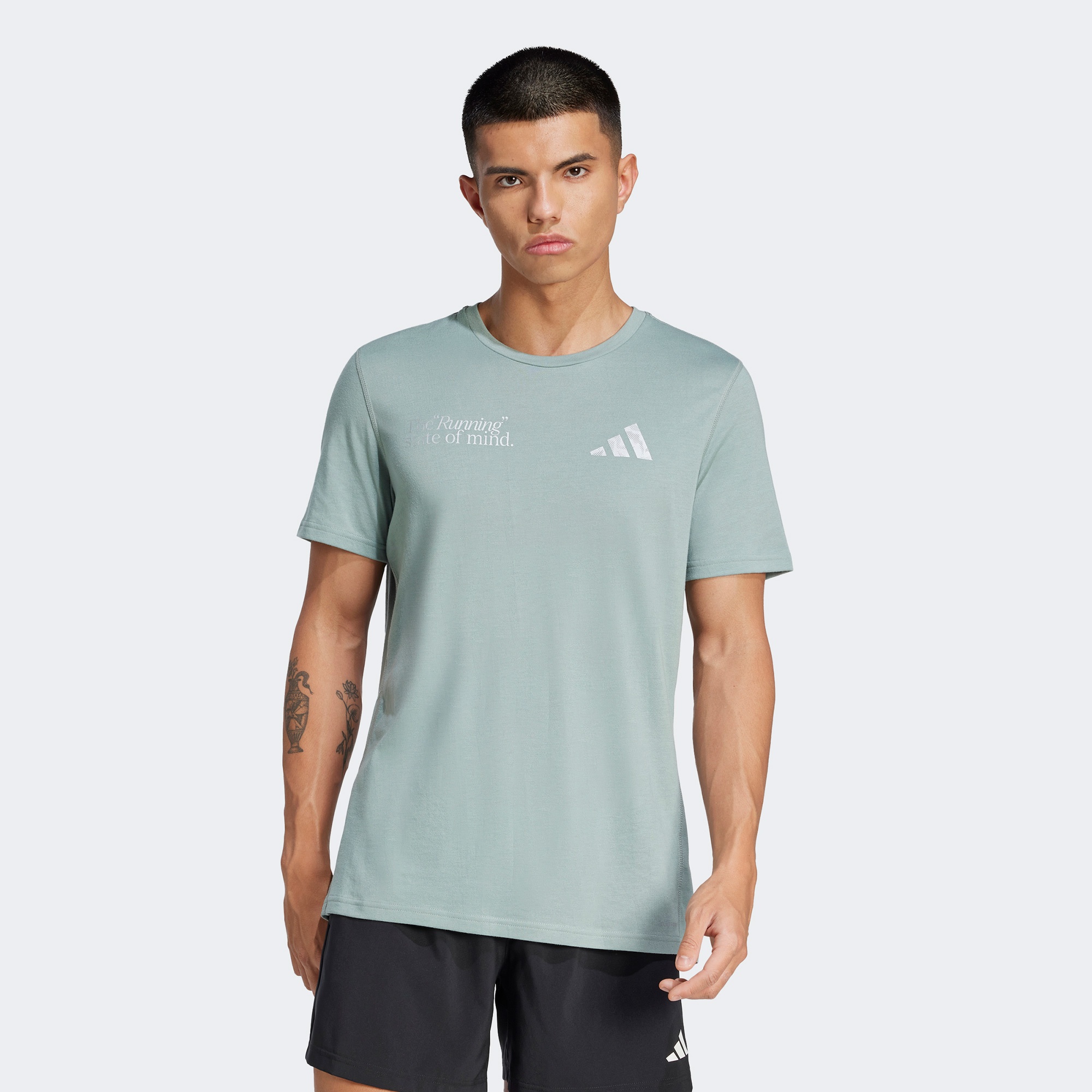 adidas Ultimate Metallic Graphic Erkek Yeşil Koşu T-Shirt