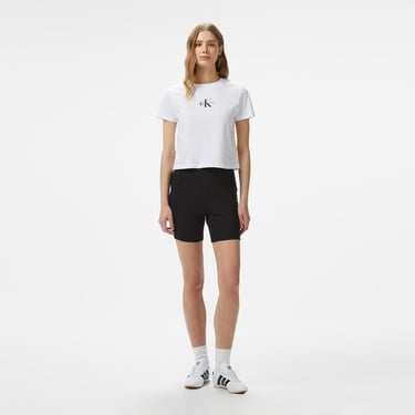  Calvin Klein Monologo Baby Kadın Beyaz T-Shirt