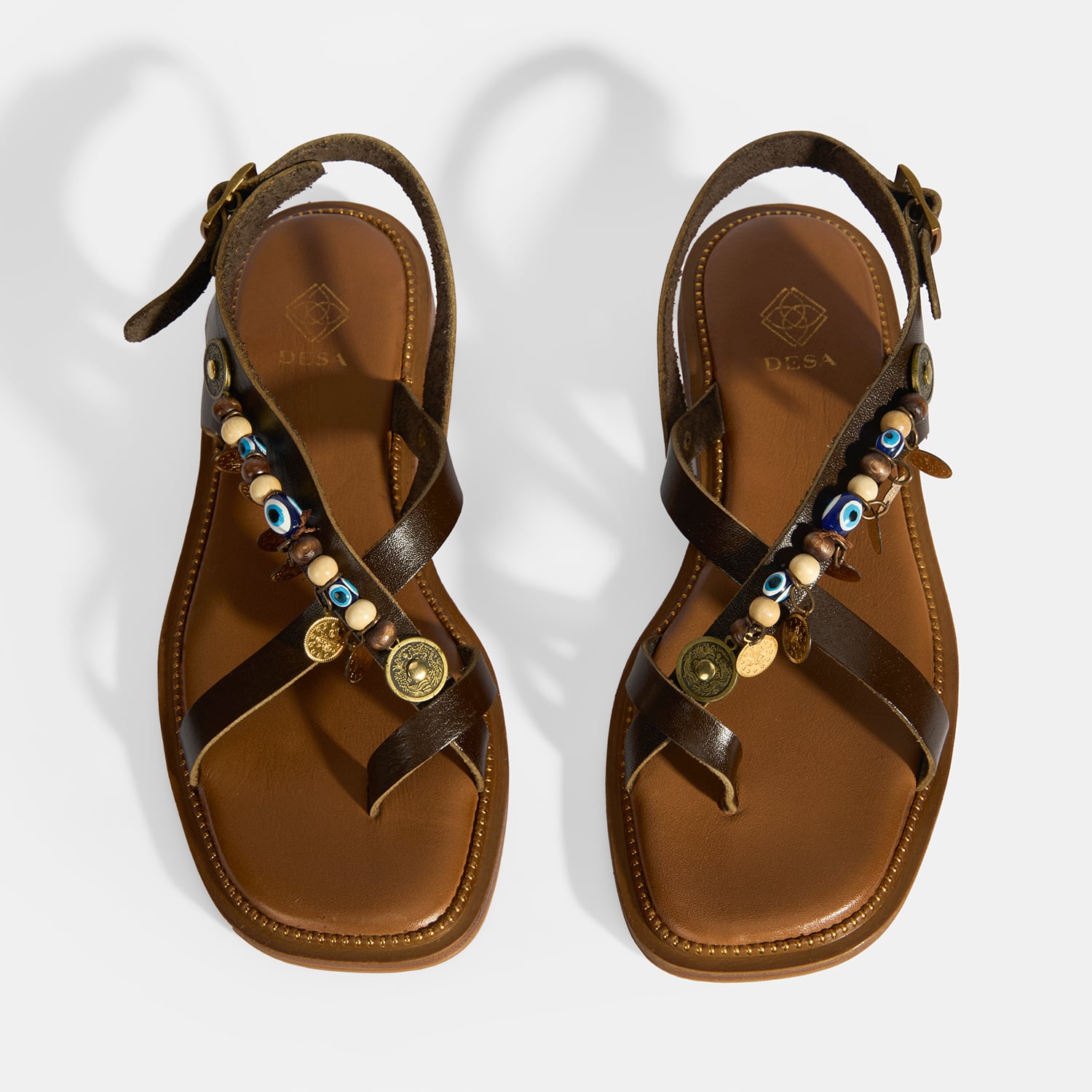 Desa Desa Kahverengi Kahve Kadın Toka Detaylı Aksesuarlı Deri Sandalet FashFed'de! Kahverengi - 9. görsel