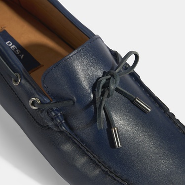  Erkek Lacivert Bağcık Detaylı Slip-On Deri Loafer
