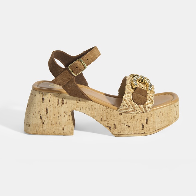  Kadın Bej Hasır Detaylı Toka Aksesuarlı Topuklu Sandalet