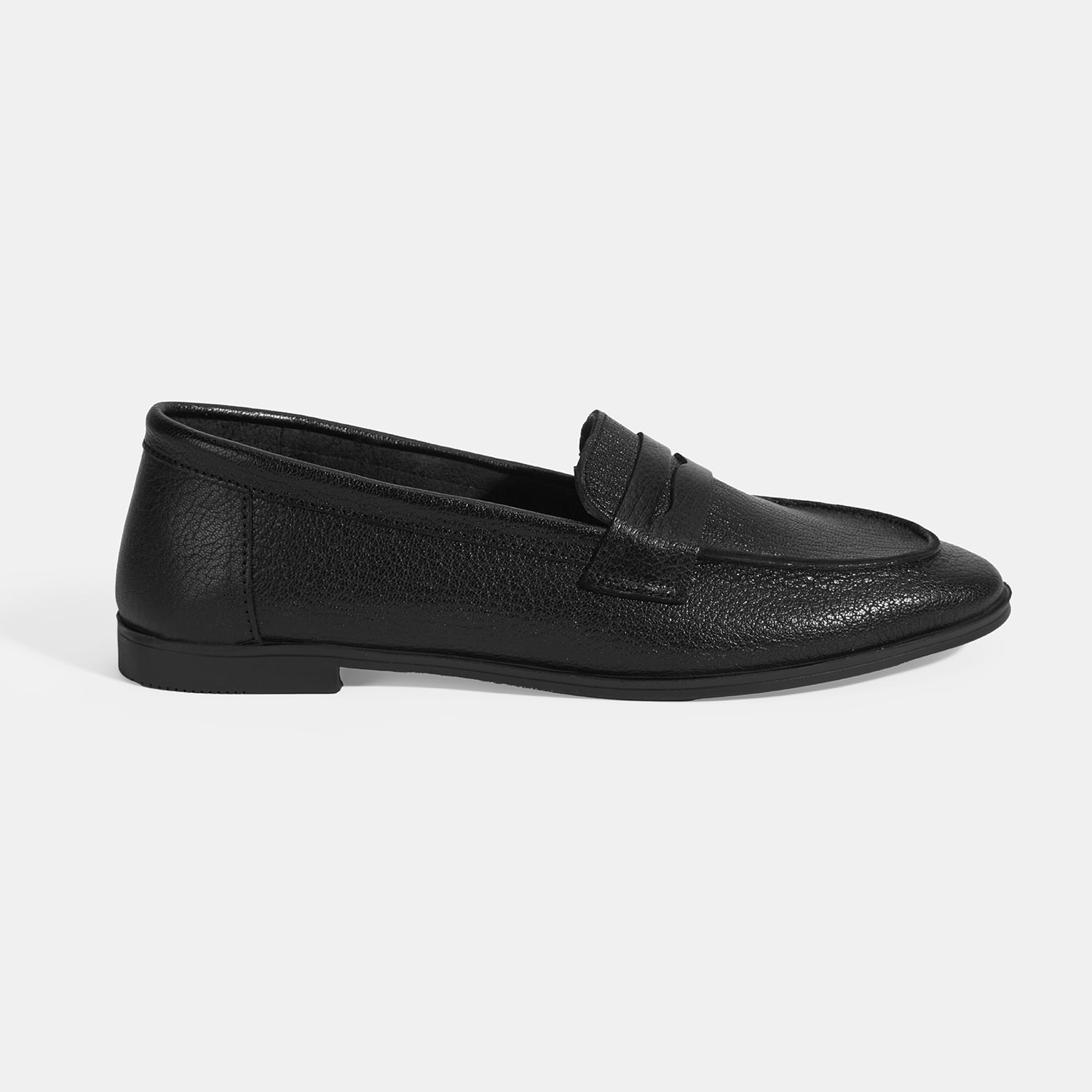  Kadın Siyah Slip-On Deri Loafer