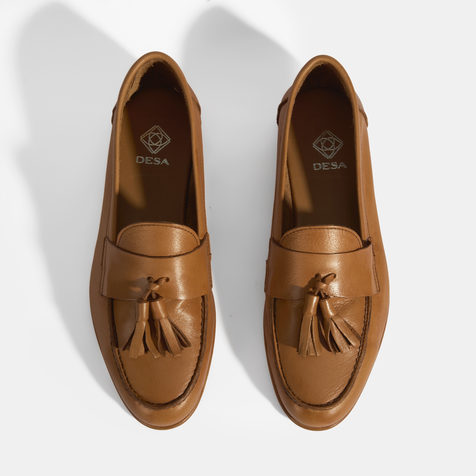 Kadın Taba Püskül Detaylı Slip-On Deri Loafer