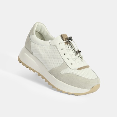 Kadın Beyaz Bağcıklı Deri Detaylı Spor Ayakkabı