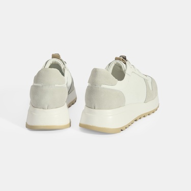  Kadın Beyaz Bağcıklı Deri Detaylı Spor Ayakkabı