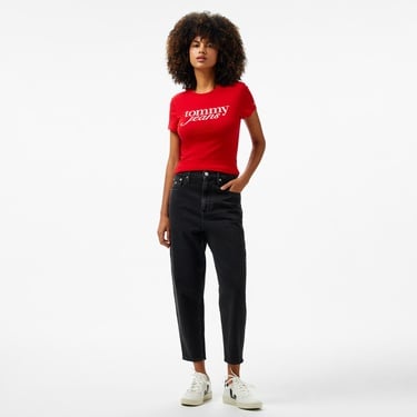  Tommy Jeans Slim Essential Logo Ext Kadın Kırmızı T-Shirt