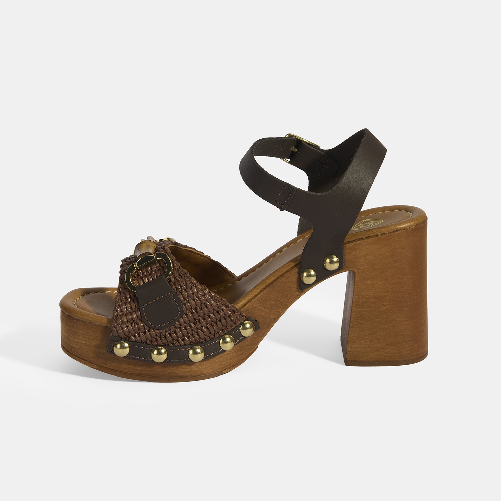 Kadın Kahve Tokalı Aksesuarlı Detaylı Topuklu Sandalet