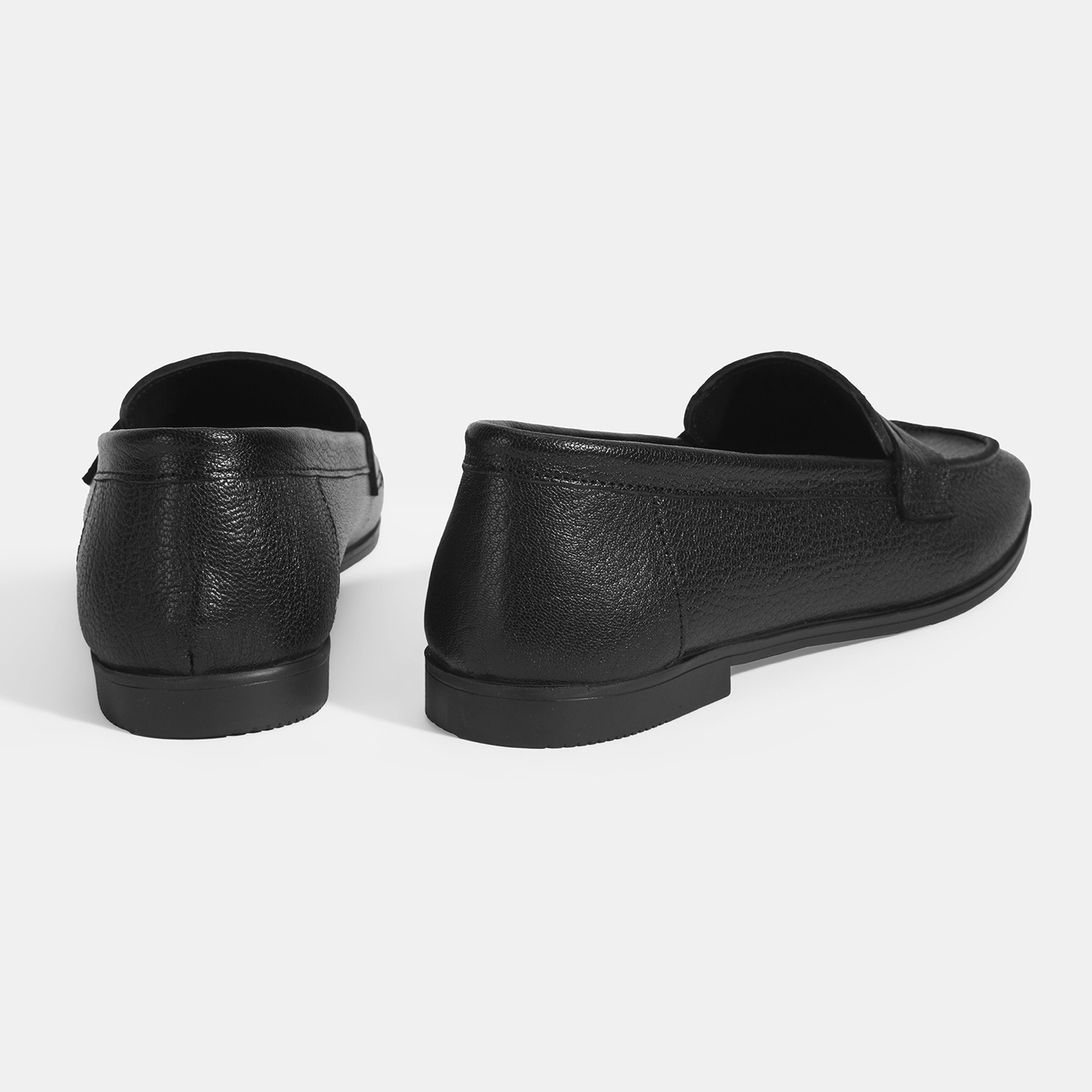 Kadın Siyah Slip-On Deri Loafer