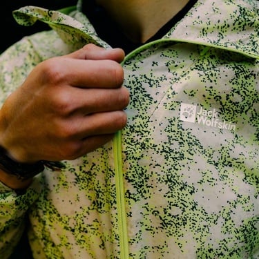  Jack Wolfskin Prelight Wind Kadın Outdoor Ceketi