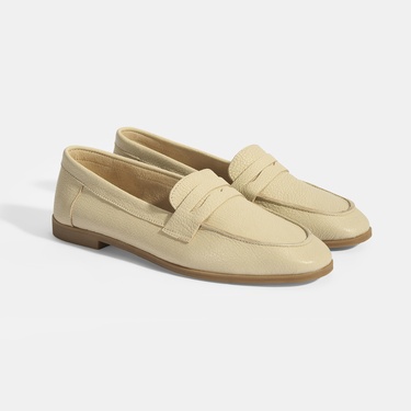  Kadın Bej Slip-On Deri Loafer