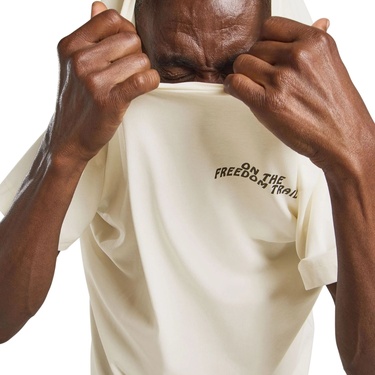  Jack Wolfskin Trailblazer T Erkek Beyaz Tişört