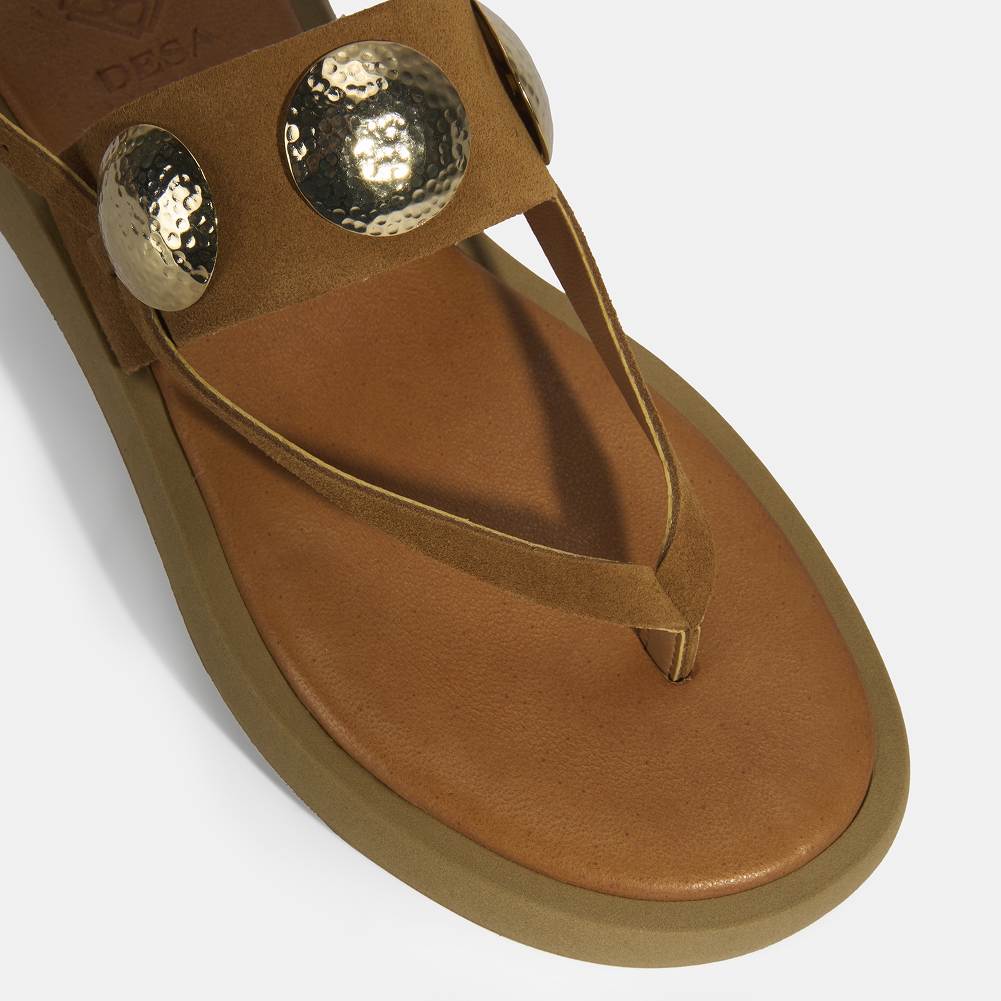 Kadın Taba Metal Aksesuarlı Ayarlanabilir Tokalı Süet Sandalet