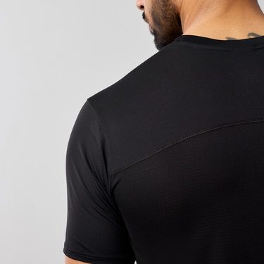  Brooks Atmosphere Sleeve 3.0 Erkek Siyah Koşu T-Shirt