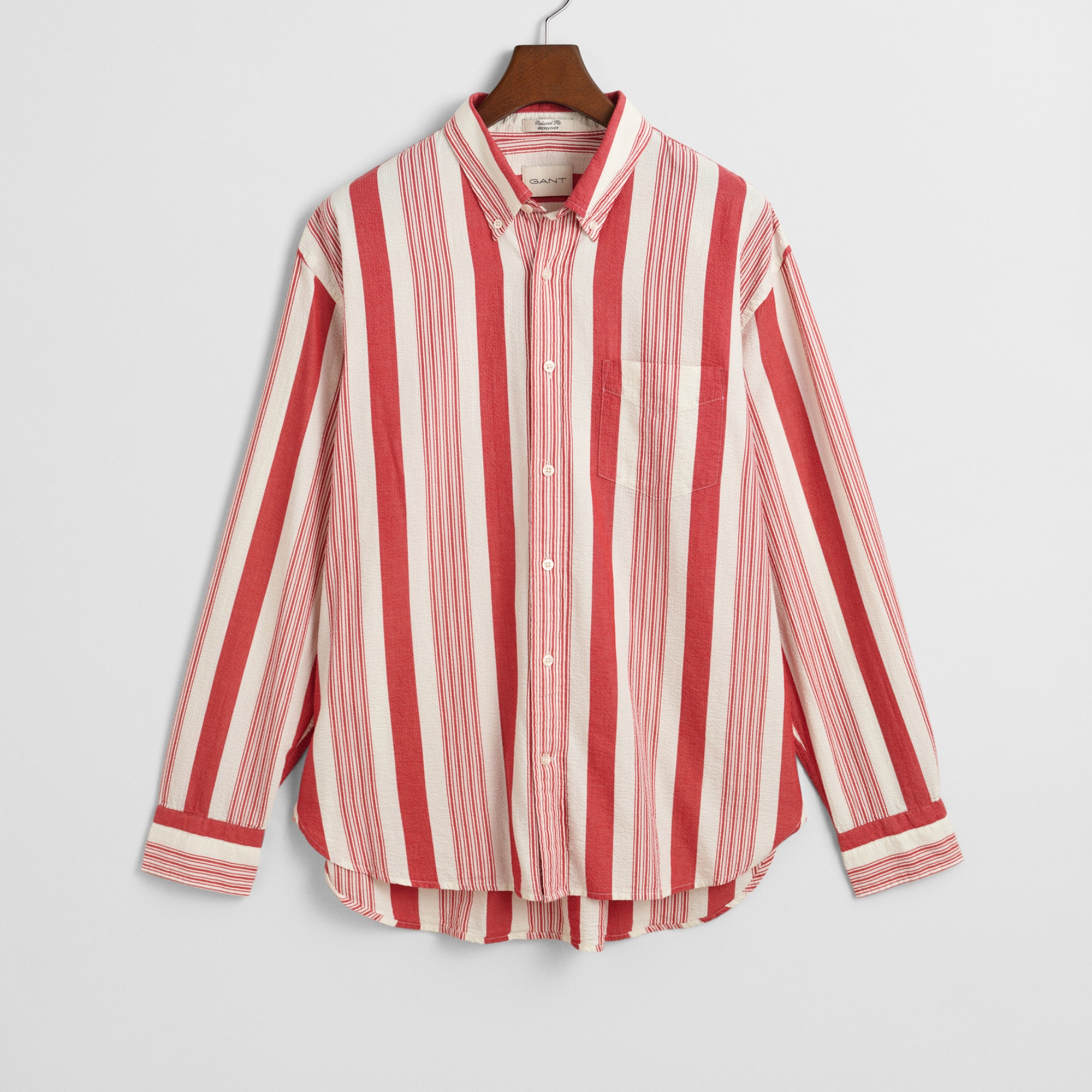 GANT Erkek Kırmızı Relaxed Fit Düğmeli Yaka Çizgili Gömlek