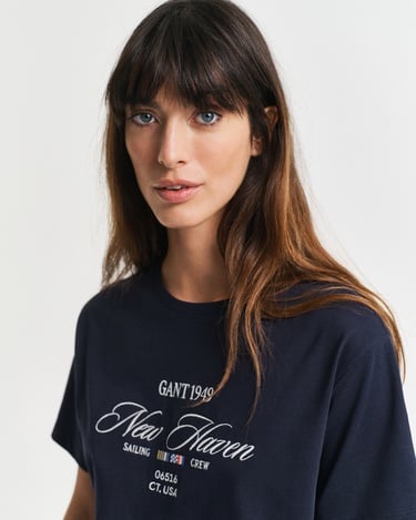  GANT Kadın Lacivert Relaxed Fit Bisiklet Yaka Logolu T-Shirt