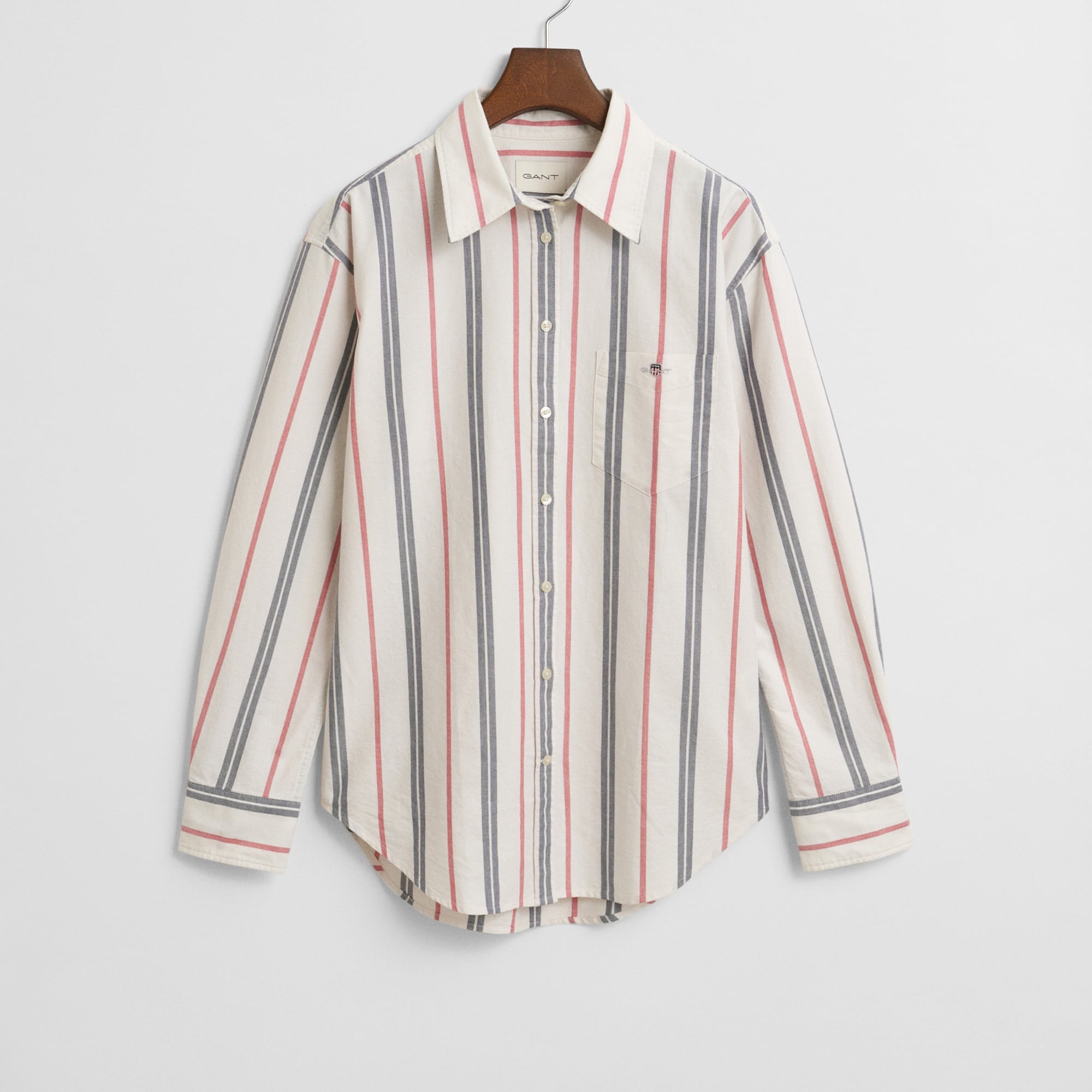 GANT Kadın Krem Relaxed Fit Klasik Yaka Çizgili Gömlek