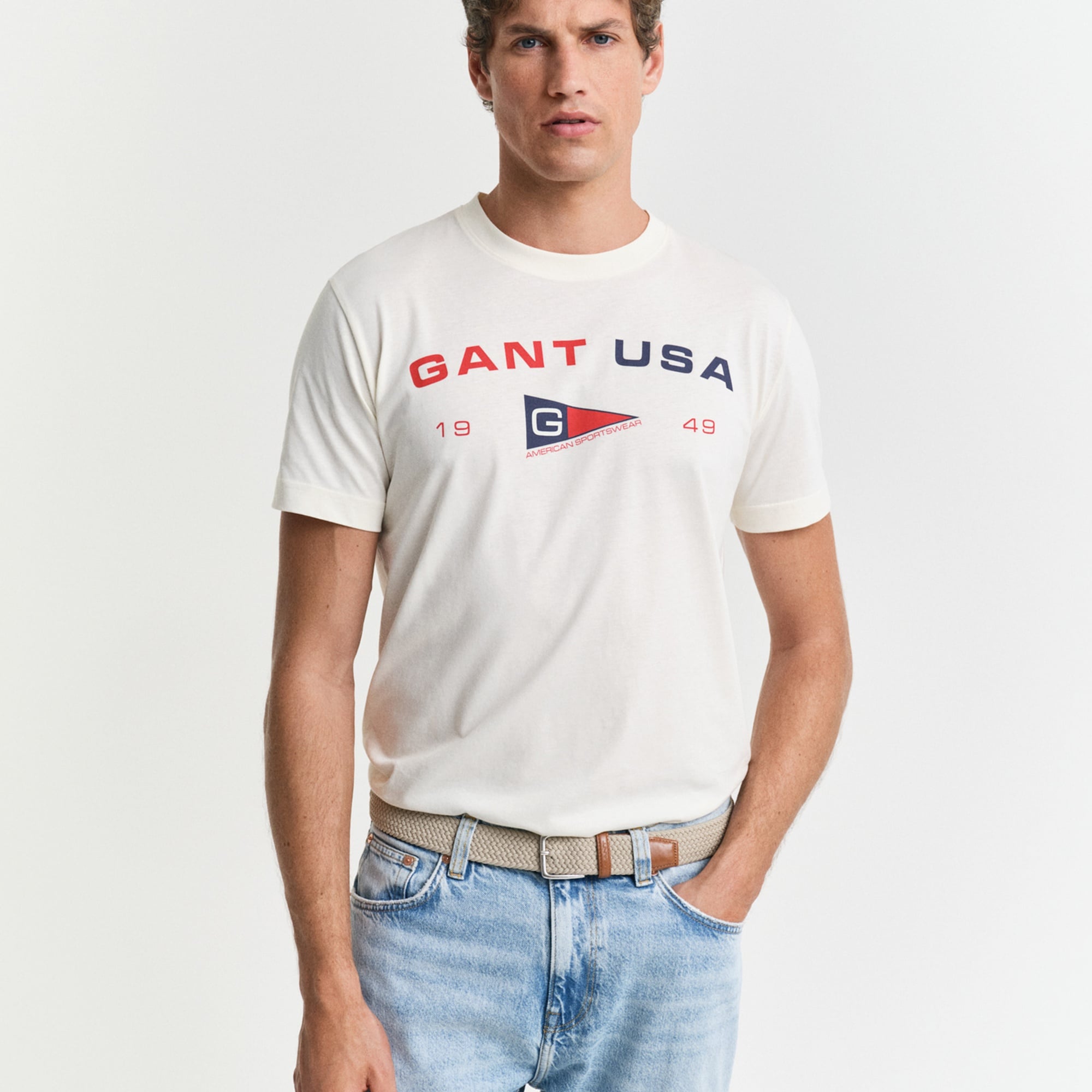 GANT Erkek Krem Regular Fit Bisiklet Yaka Logolu T-Shirt