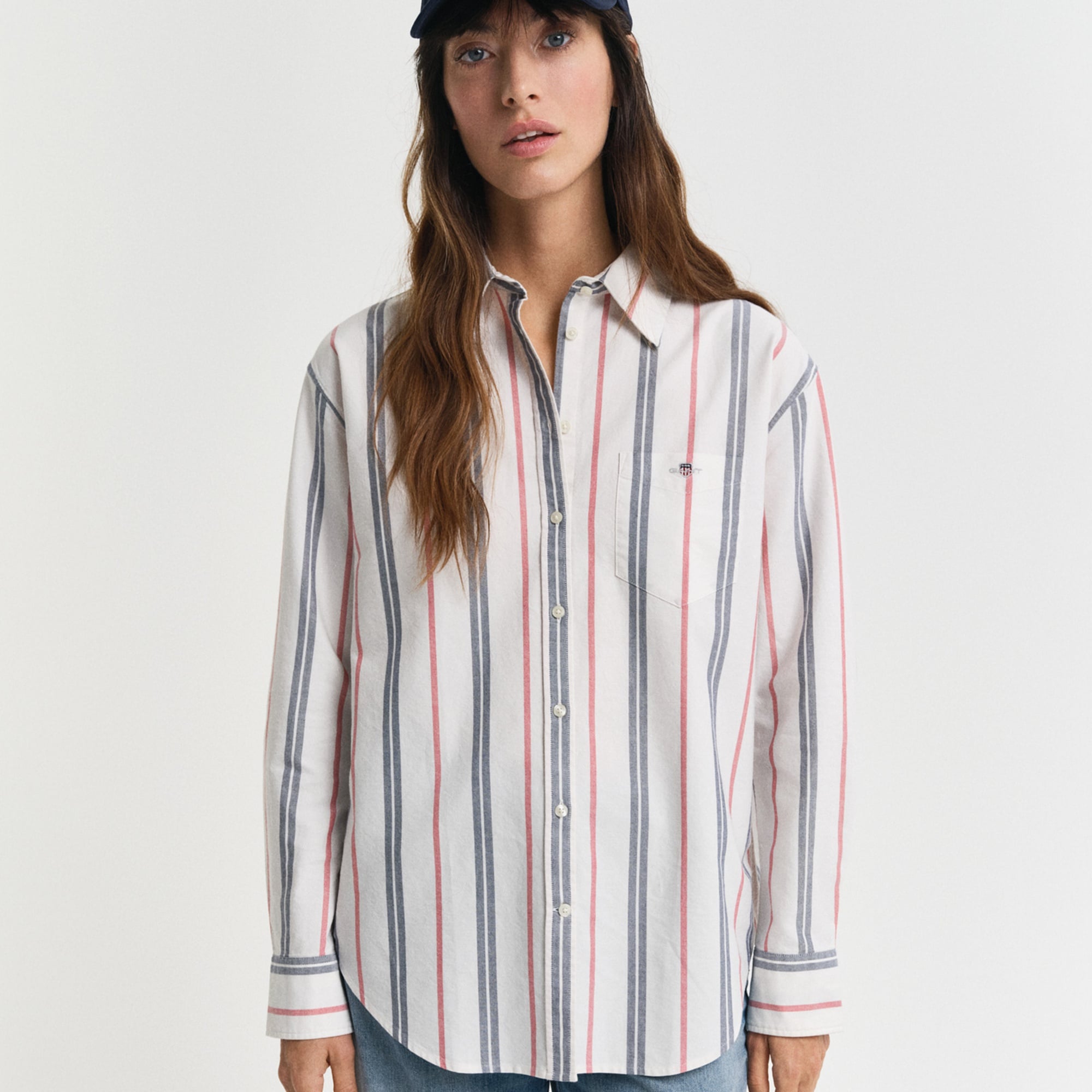 GANT Kadın Krem Relaxed Fit Klasik Yaka Çizgili Gömlek