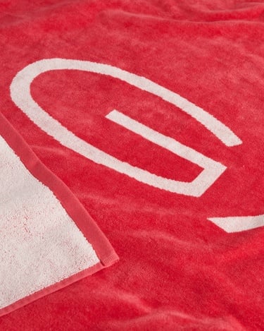  GANT Unisex Pembe Logolu Havlu