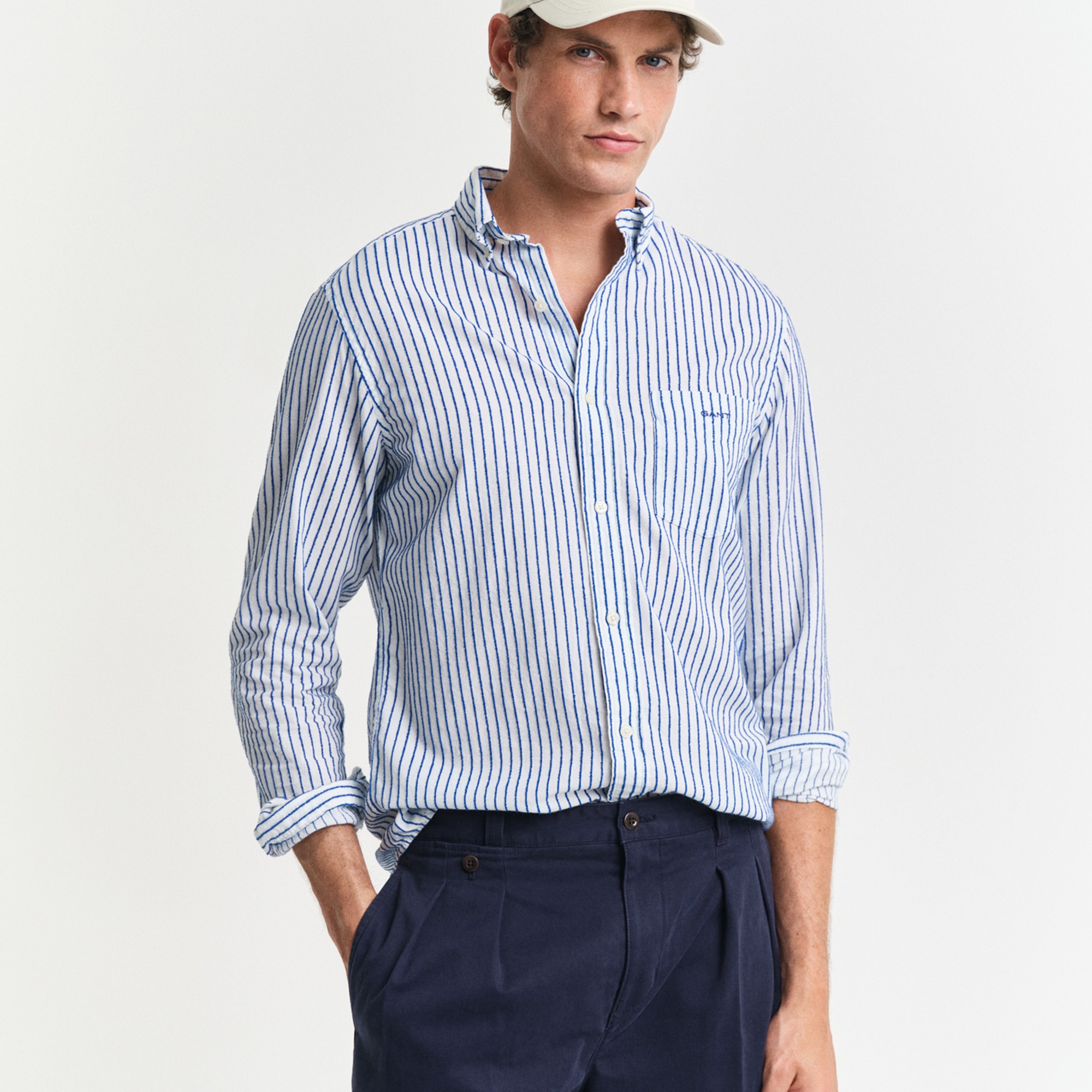 GANT Erkek Lacivert Regular Fit Düğmeli Yaka Çizgili Gömlek